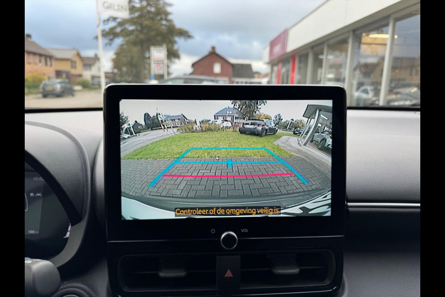 Toyota Yaris Cross 1.5 Hybrid First Edition Plus | Parkeersensoren, Stoel + Stuurverwarming, 17 inch, Privacy Glass