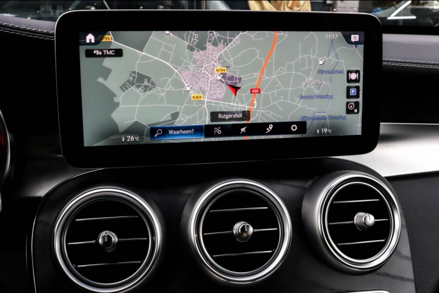 Mercedes-Benz GLC 300e 4MATIC AMG NIGHT - TREKHAAK - CARPLAY