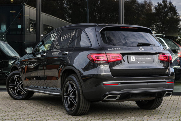 Mercedes-Benz GLC 300e 4MATIC AMG NIGHT - TREKHAAK - CARPLAY