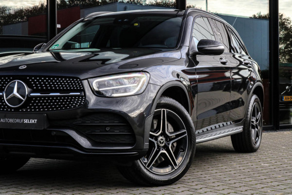 Mercedes-Benz GLC 300e 4MATIC AMG NIGHT - TREKHAAK - CARPLAY