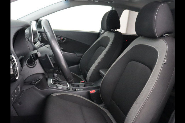 Hyundai Kona 1.6 GDI HEV Fashion Sky | Schuifdak | Adaptive cruise | Carplay | Camera | Head-Up | Keyless | Navigatie | Climate control | Bluetooth