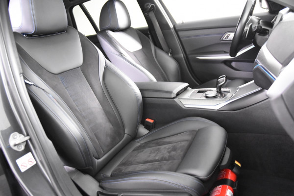 BMW 3 Serie Touring 330e xDrive M-Sport *1ste Eigenaar*Leer*Full Options*