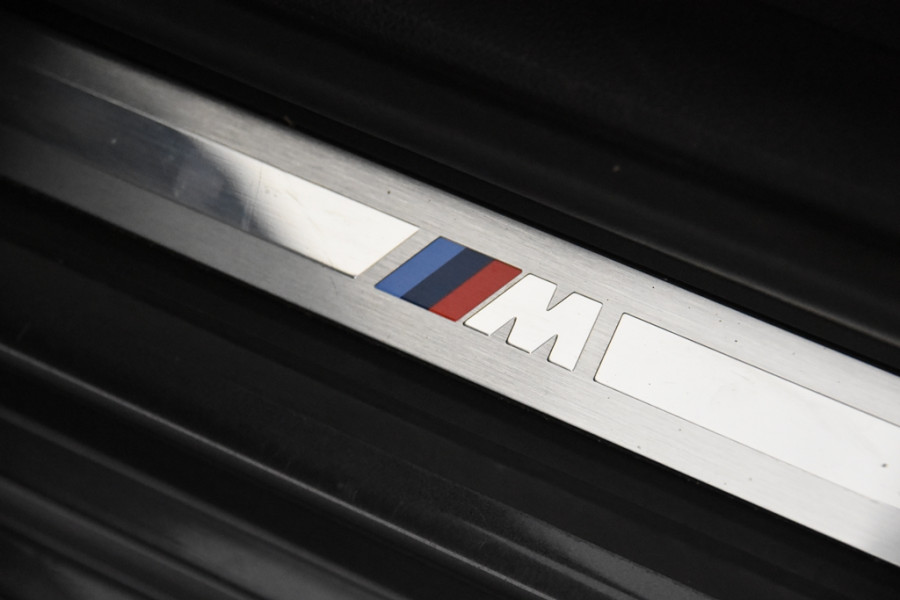 BMW 3 Serie Touring 330e xDrive M-Sport *1ste Eigenaar*Leer*Full Options*