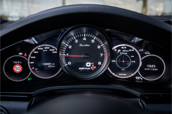 Porsche Cayenne 4.0 Turbo ** PCCB** Burmester ** Approved ** Panodak ** Trekhaak ** 18-weg Sportstoelen 4WS ** Adapt. Cruise ** Softclose ** NP 237K ** NL auto!!