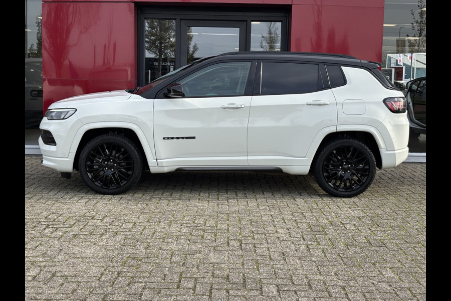 Jeep Compass 4xe 240 Plug-in Hybrid Electric S | Winterpack | Leer | Stoel/stuurwielverwarming