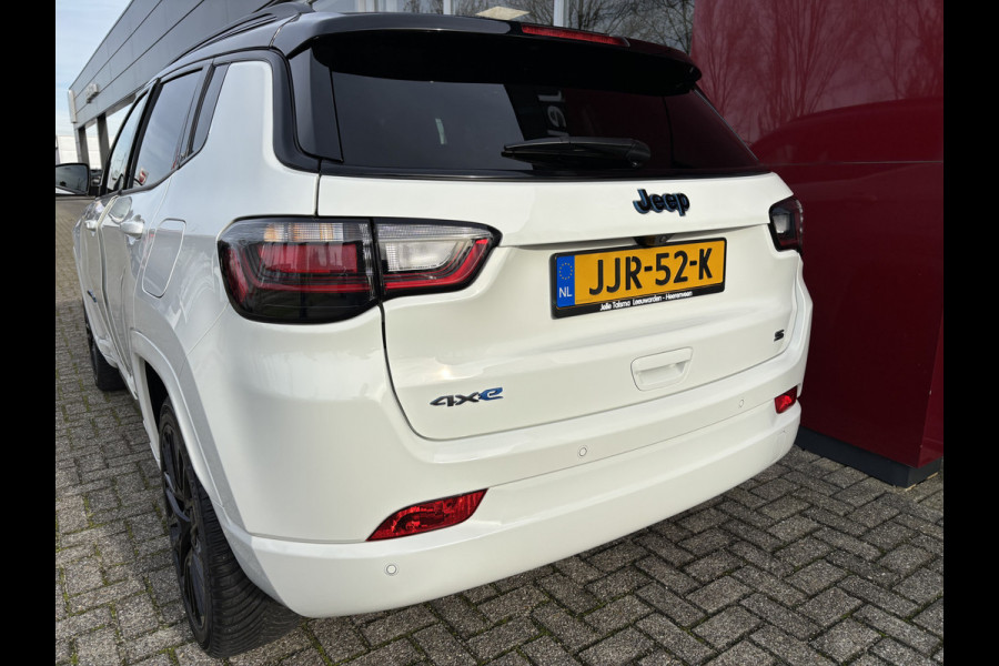 Jeep Compass 4xe 240 Plug-in Hybrid Electric S | Winterpack | Leer | Stoel/stuurwielverwarming