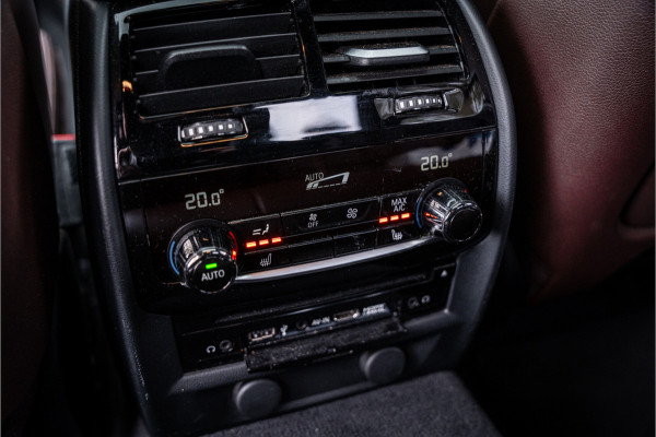 BMW 5 Serie M550i xDrive High Executive ** Entertainment ** Panodak **