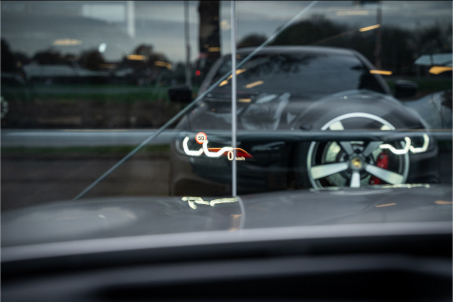 BMW 5 Serie M550i xDrive High Executive ** Entertainment ** Panodak **