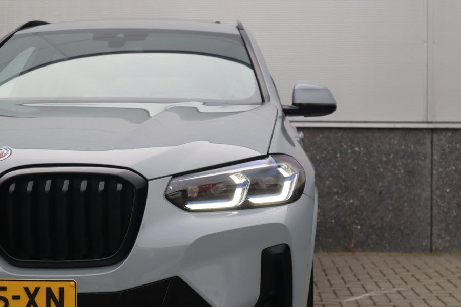BMW X3 xDrive30e M-Sport SOH 87% / Panorama / 360 camera / Head-Up / Trekhaak / HiFi / Blackline /