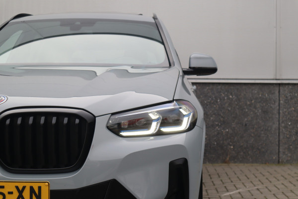 BMW X3 xDrive30e M-Sport SOH 87% / Panorama / 360 camera / Head-Up / Trekhaak / HiFi / Blackline /