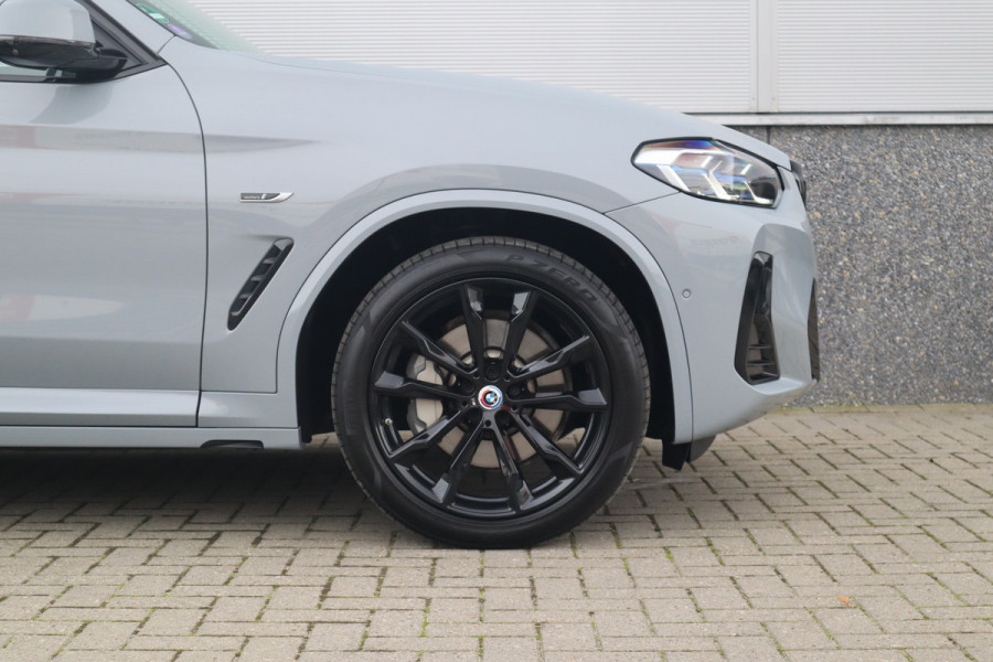 BMW X3 xDrive30e M-Sport SOH 87% / Panorama / 360 camera / Head-Up / Trekhaak / HiFi / Blackline /