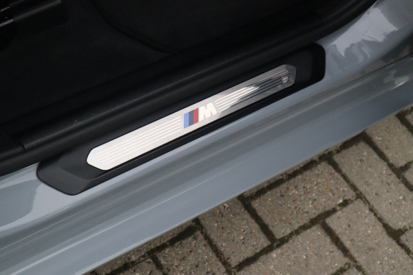 BMW X3 xDrive30e M-Sport SOH 87% / Panorama / 360 camera / Head-Up / Trekhaak / HiFi / Blackline /