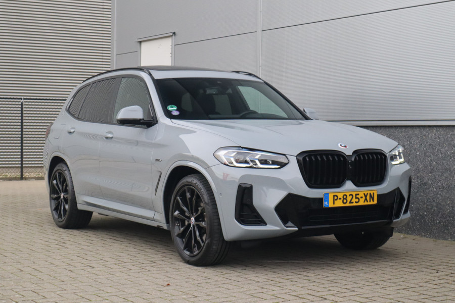 BMW X3 xDrive30e M-Sport SOH 87% / Panorama / 360 camera / Head-Up / Trekhaak / HiFi / Blackline /