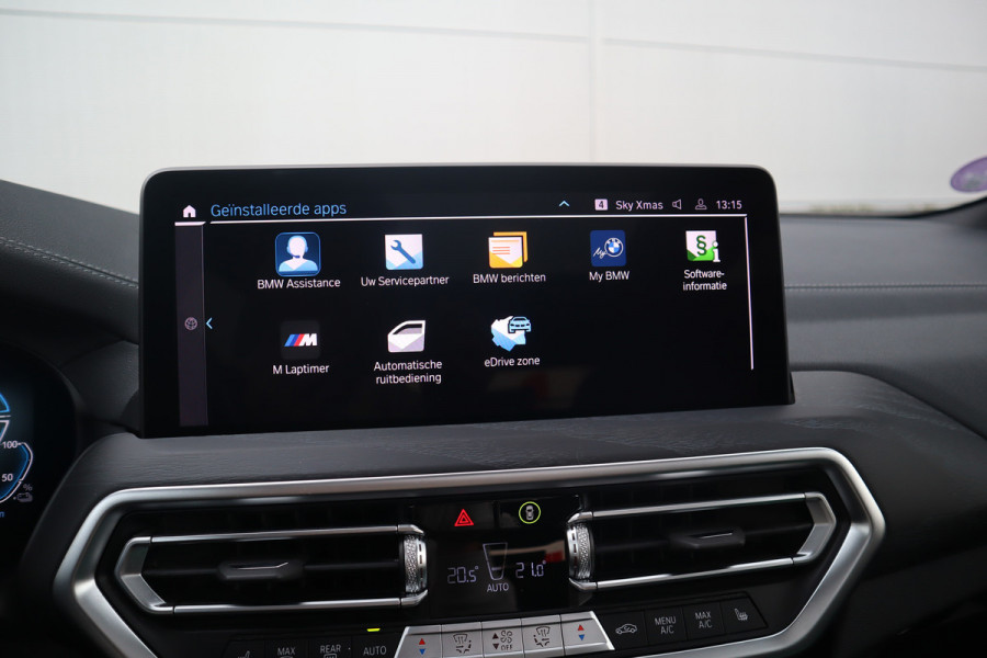 BMW X3 xDrive30e M-Sport SOH 87% / Panorama / 360 camera / Head-Up / Trekhaak / HiFi / Blackline /