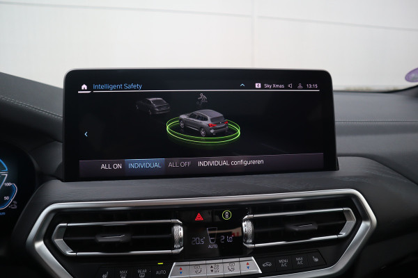 BMW X3 xDrive30e M-Sport SOH 87% / Panorama / 360 camera / Head-Up / Trekhaak / HiFi / Blackline /