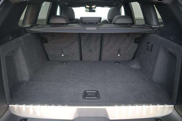 BMW X3 xDrive30e M-Sport SOH 87% / Panorama / 360 camera / Head-Up / Trekhaak / HiFi / Blackline /