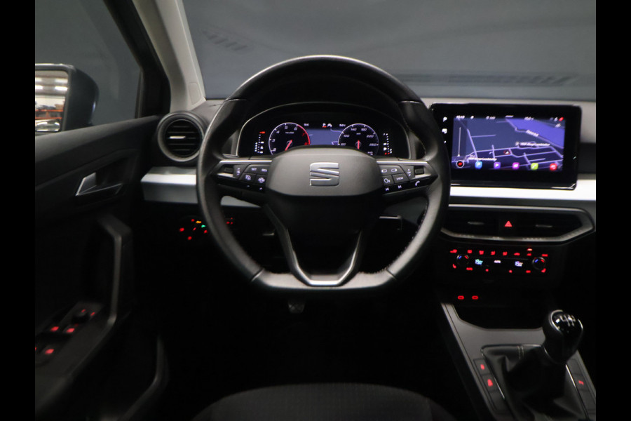 Seat Ibiza 1.0 EcoTSI Style Business Intense [APPLE CARPLAY, PDC V+A, CRUISE CONTROL, STOELVERWARMING, AUTOMATISCHE AIRCO, NAVIGATIE, NIEUWSTAAT]