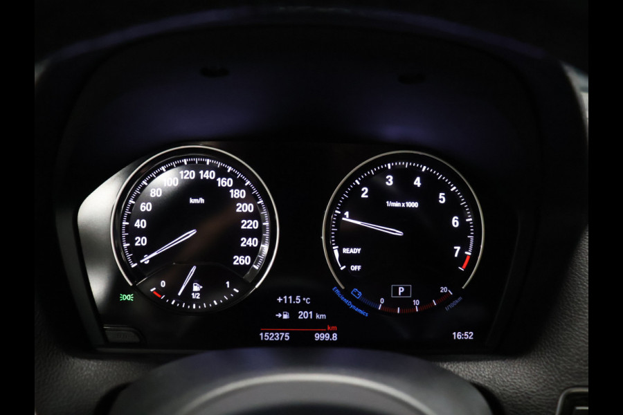 BMW 1-serie 118i M Sport [M STUUR, HARMAN/KARDON, NAVIGATIE, PDC ACHTER, CRUISE CONTROL, TELEFOON, CLIMATE CONTROL, NIEUWSTAAT]