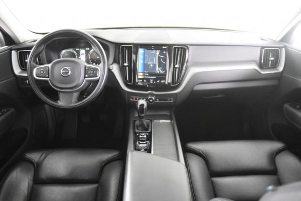 Volvo XC60 2.0 D3 Momentum *1ste Eigenaar*Leer*Camera*Trekhaak*