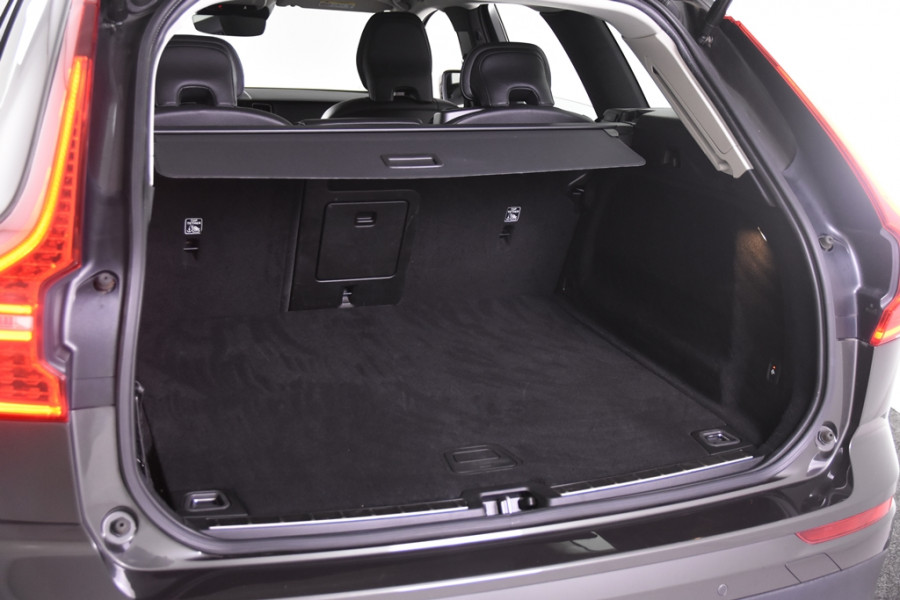 Volvo XC60 2.0 D3 Momentum *1ste Eigenaar*Leer*Camera*Trekhaak*