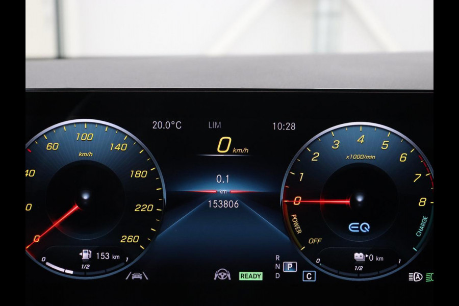 Mercedes-Benz B-Klasse 250e Urban Night | Adaptive cruise | Stoelverwarming | Camera | Carplay | Sfeerverlichting | Half leder | Full LED | Widescreen | Park Assist | Navigatie | PHEV | Plug In