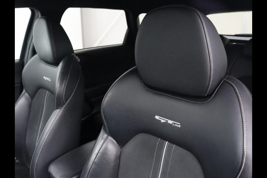 Kia Ceed 1.5 T-GDi GT-Line | Stoel & stuurverwarming | Trekhaak | Adaptive cruise | Camera | Keyless | Leder/Alcantara | Navigatie | Full LED | Sportstoelen | Bluetooth | Parkeerhulp
