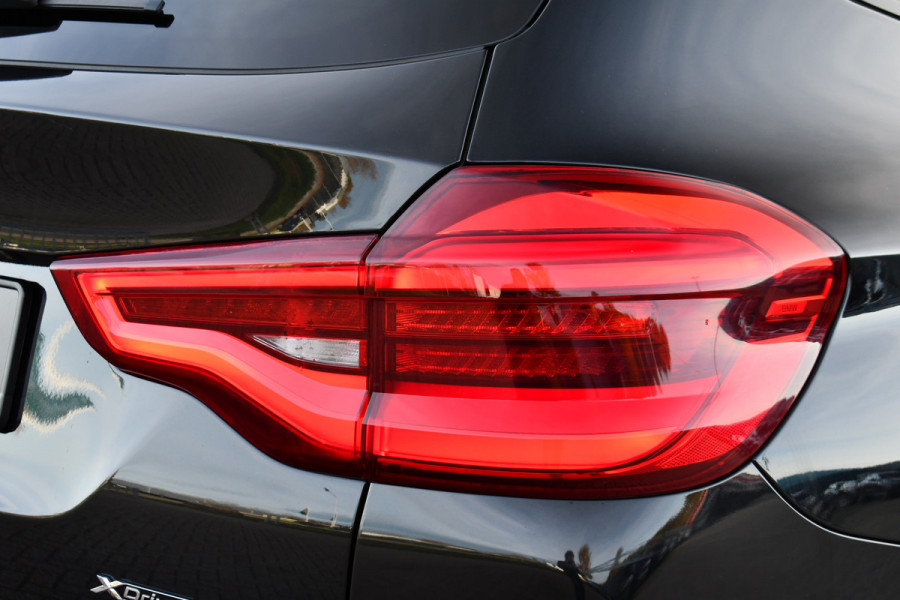 BMW X3 xDrive30i M-Sport Pano ACC 360 HUD Standk DDC 21inch