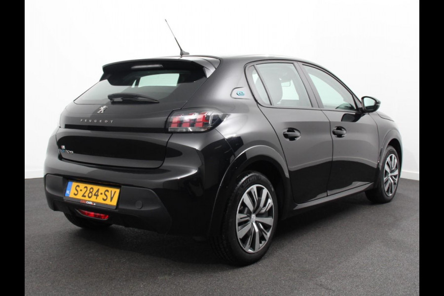 Peugeot e-208 EV Active 50 kWh | Airco | Navigatie | Apple Carplay/Android Auto | Cruise control | Led