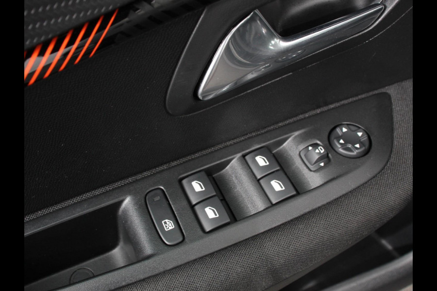 Peugeot e-208 EV Active 50 kWh | Airco | Navigatie | Apple Carplay/Android Auto | Cruise control | Led