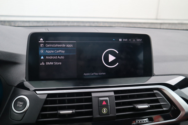 BMW X3 xDrive30e High Executive Individual / Pano / 21inch / Harman Kardon / Trekhaak /
