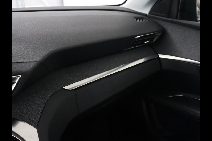 Peugeot 3008 1.6 HYbrid 225 Allure | Carplay | Half leder | Navigatie | Camera | Full LED | Keyless | Bluetooth | Park Assist | Getint glas | Cruise control | Climate control | PHEV | Plug In