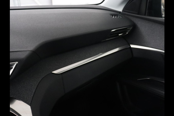 Peugeot 3008 1.6 HYbrid 225 Allure | Carplay | Half leder | Navigatie | Camera | Full LED | Keyless | Bluetooth | Park Assist | Getint glas | Cruise control | Climate control | PHEV | Plug In