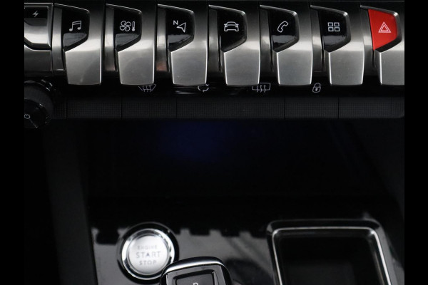 Peugeot 3008 1.6 HYbrid 225 Allure | Carplay | Half leder | Navigatie | Camera | Full LED | Keyless | Bluetooth | Park Assist | Getint glas | Cruise control | Climate control | PHEV | Plug In
