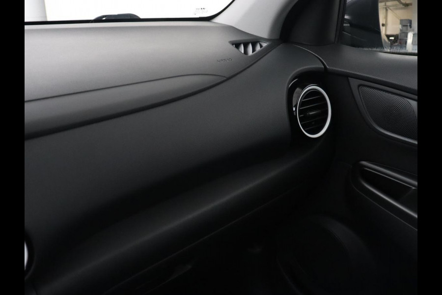 Hyundai Kona 1.6 GDI HEV Fashion Sky | Schuifdak | Adaptive cruise | Carplay | Camera | Head-Up | Keyless | Navigatie | Climate control | Bluetooth