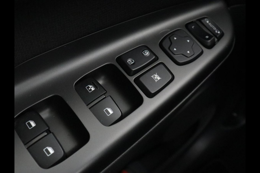 Hyundai Kona 1.6 GDI HEV Fashion Sky | Schuifdak | Adaptive cruise | Carplay | Camera | Head-Up | Keyless | Navigatie | Climate control | Bluetooth