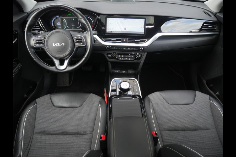Kia e-Niro DynamicPlusLine 64 kWh | Cruise | Clima | Carplay | Navi | Stoel-stuurverwarming | Schuif-kanteldak |
