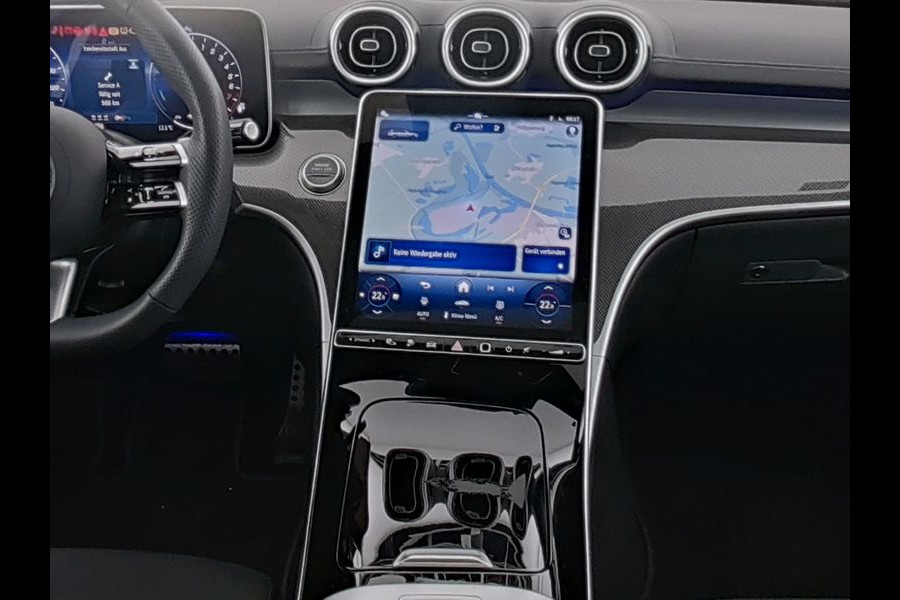 Mercedes-Benz C-Klasse Estate 300 e AMG Plug-In Hybride AMG Line | Trekhaak | Panorama Schuif-Kanteldak | Digital Licht | Rijassistentiepakket Plus incl. PRE-SAFE Inclusief 24 maanden MB Certified garantie voor Europa.