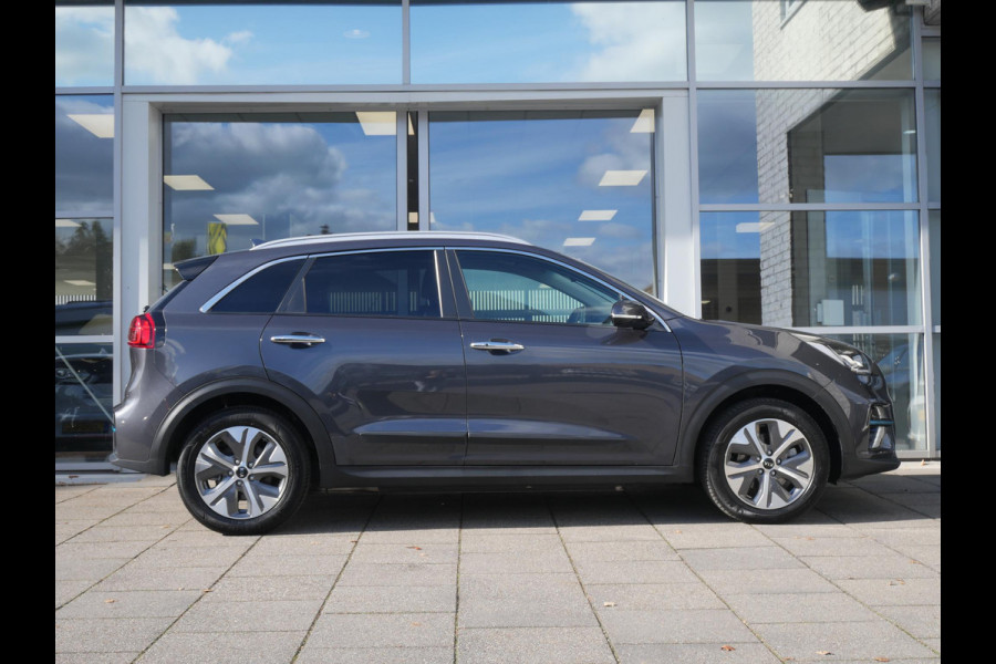 Kia e-Niro ExecutiveLine 64 kWh | 3Fase | Cruise | Clima | Carplay | Navi | stoelverwarming-ventilatie |