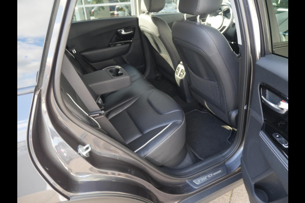 Kia e-Niro ExecutiveLine 64 kWh | 3Fase | Cruise | Clima | Carplay | Navi | stoelverwarming-ventilatie |