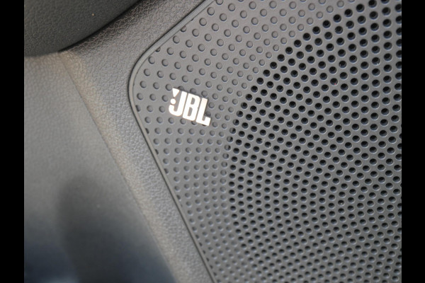 Kia e-Niro ExecutiveLine 64 kWh | 3Fase | Cruise | Clima | Carplay | Navi | stoelverwarming-ventilatie |