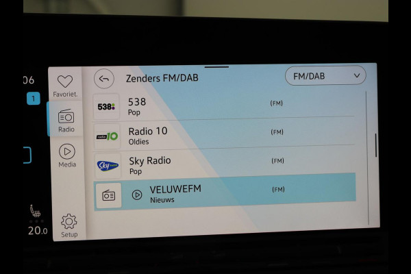 Volkswagen Golf 1.4 eHybrid GTE | Stoelverwarming | Camera | Adaptive cruise | Sfeerverlichting | Navigatie | Sportstoelen | Full LED | Climate control | Parkeerhulp | PHEV | Plug In