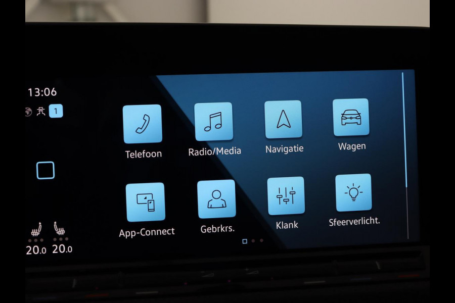 Volkswagen Golf 1.4 eHybrid GTE | Stoelverwarming | Camera | Adaptive cruise | Sfeerverlichting | Navigatie | Sportstoelen | Full LED | Climate control | Parkeerhulp | PHEV | Plug In