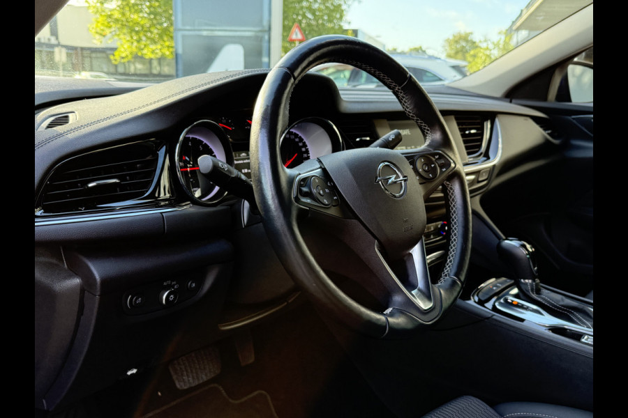 Opel Insignia Grand Sport BWJ 11-2019 | 1.5T 165PK Innovation AUTOMAAT | TREKHAAK | CLIMA | NAVI | LEDER/STOF | PDC | CAMERA | PRIVACY GLASS |