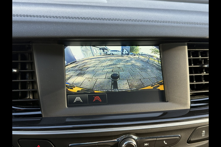 Opel Insignia Grand Sport BWJ 11-2019 | 1.5T 165PK Innovation AUTOMAAT | TREKHAAK | CLIMA | NAVI | LEDER/STOF | PDC | CAMERA | PRIVACY GLASS |