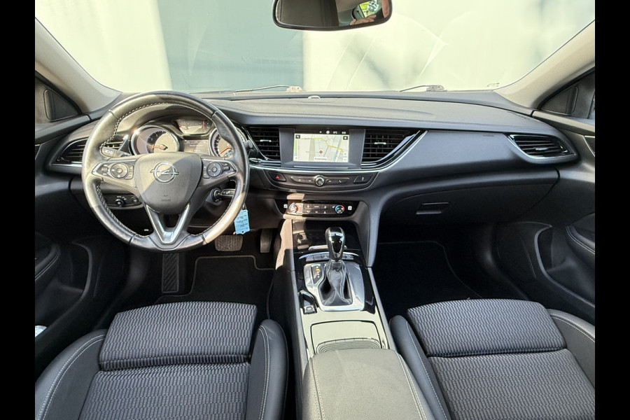 Opel Insignia Grand Sport BWJ 11-2019 | 1.5T 165PK Innovation AUTOMAAT | TREKHAAK | CLIMA | NAVI | LEDER/STOF | PDC | CAMERA | PRIVACY GLASS |