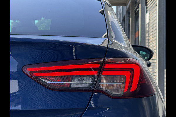 Opel Insignia Grand Sport BWJ 11-2019 | 1.5T 165PK Innovation AUTOMAAT | TREKHAAK | CLIMA | NAVI | LEDER/STOF | PDC | CAMERA | PRIVACY GLASS |