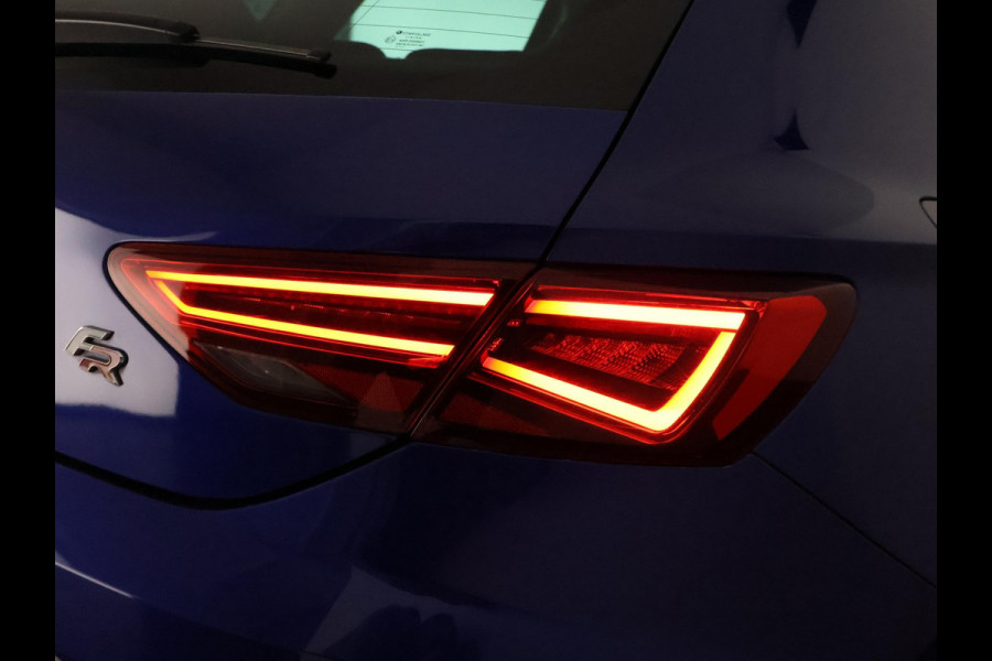 Seat Leon 1.5 TSI FR Ultimate Edition Automaat | Navigatie | Schuif-/Kanteldak | Camera |