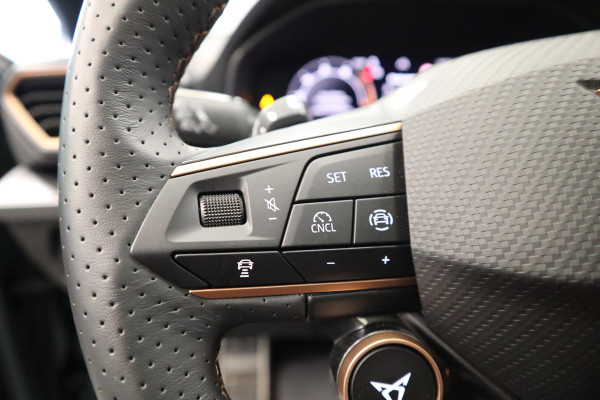 CUPRA Leon 1.5 TSI e-Hybrid VZ Extreme Panoramadak Kuipstoelen Sennheiser