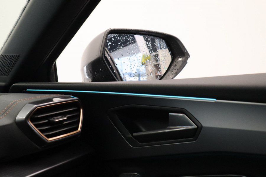 CUPRA Leon 1.5 TSI e-Hybrid VZ Extreme Panoramadak Kuipstoelen Sennheiser