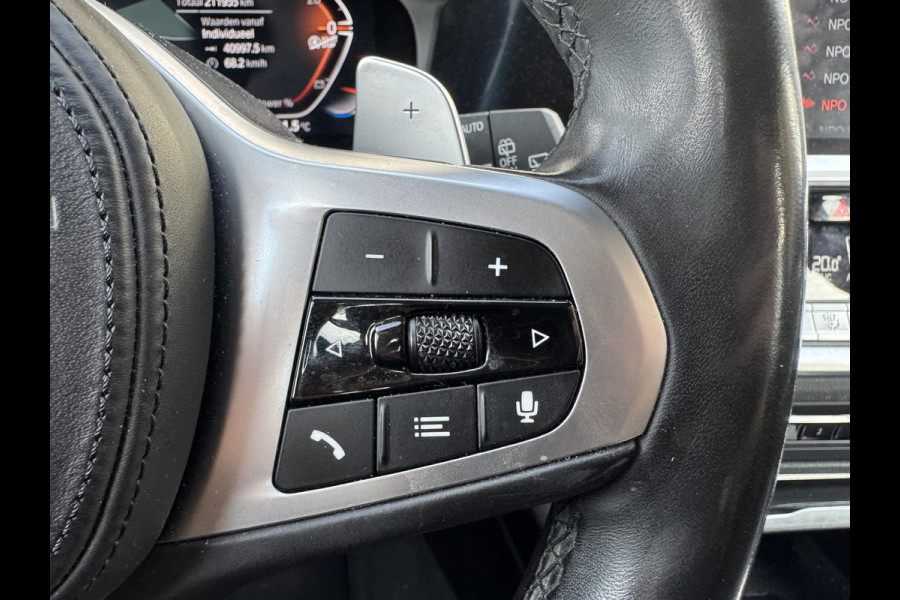 BMW 3 Serie Touring 320d Business Edition Plus | Navigatie | Lederen Bekleding | M-Sport Stuur | DAB |